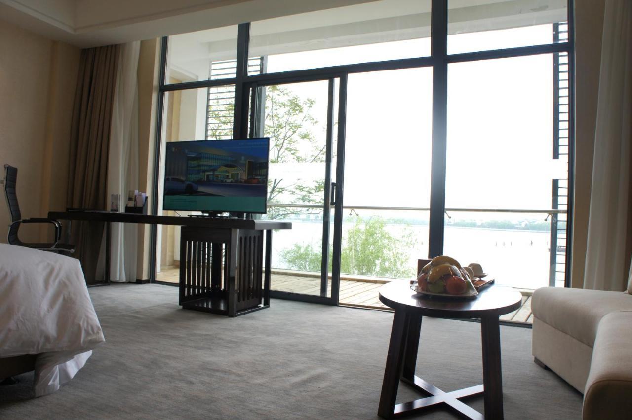 Rosedale Hotel & Resorts Suzhou Suzhou  Exterior photo