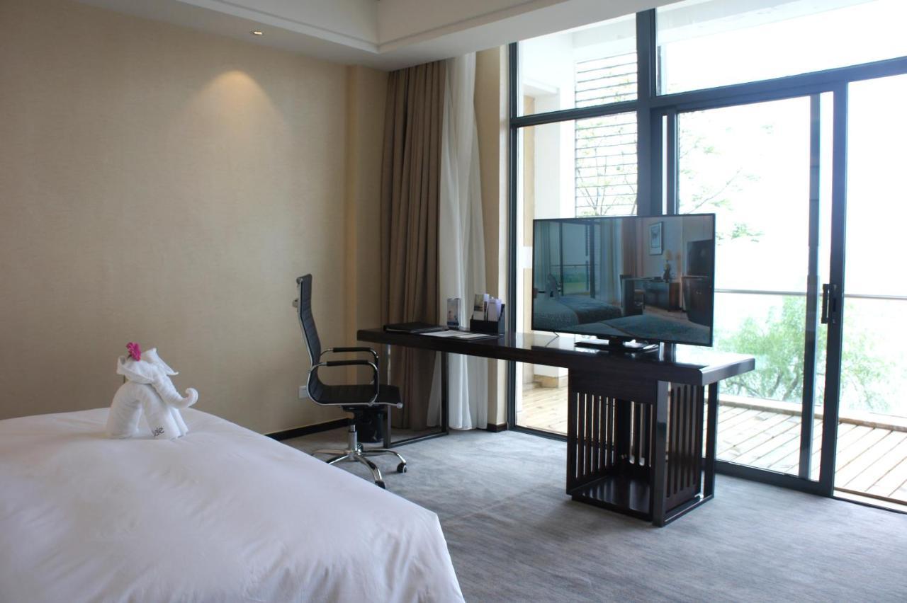 Rosedale Hotel & Resorts Suzhou Suzhou  Exterior photo